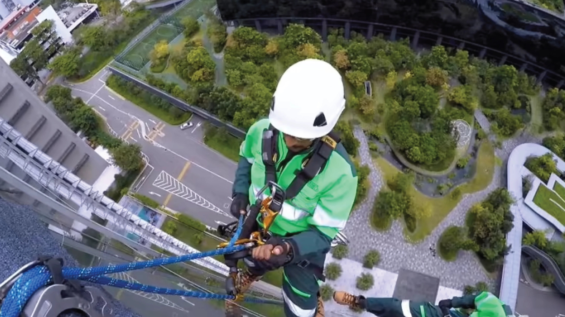 STC Rope Access Team in Action